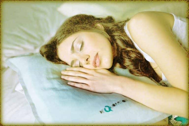 Birini Sürekli Rüyada Görmek O Kişinin Sizi Özlediği Anlamına Gelir