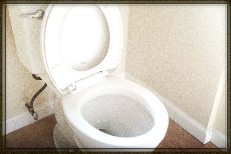 Rüyada Altına Büyük Tuvaletini Yapmak