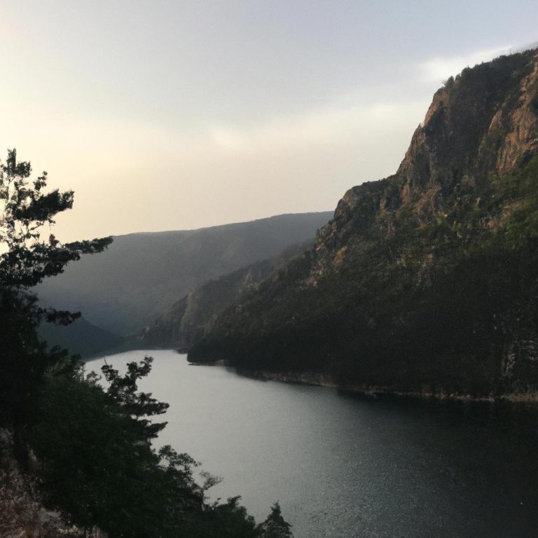 Ruyada Ayaga Cam Batmasi