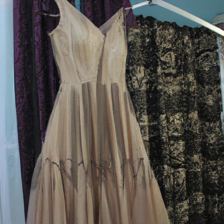 Ruyada Baskasinin Elbise Giydigini Gormek