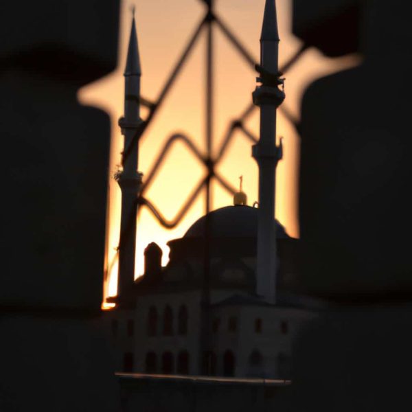 Ruyada Burun Ameliyati Olmak