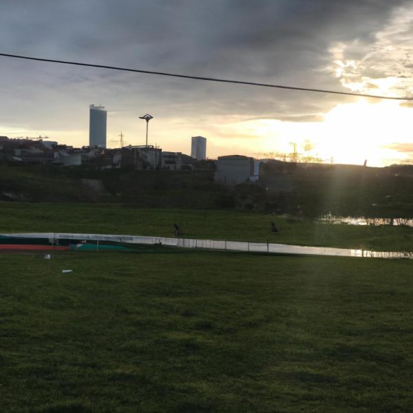 Ruyada Elti Ile Konusmak