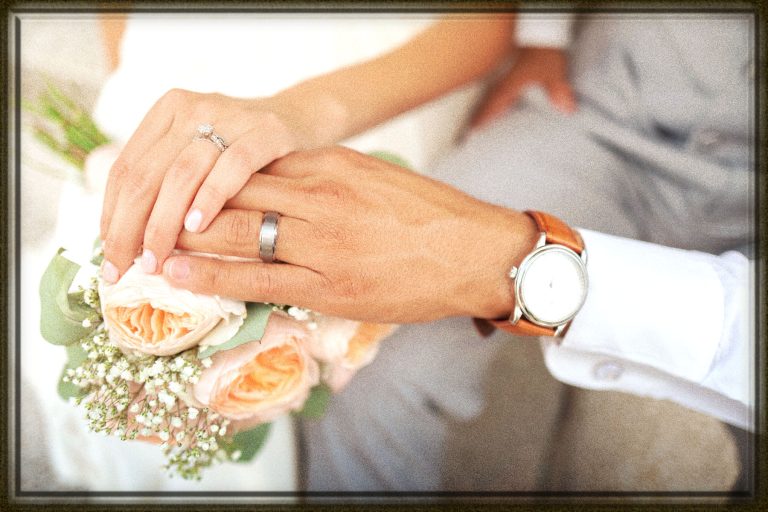 Rüyada Eşiyle Tekrar Evlendiğini Görmek