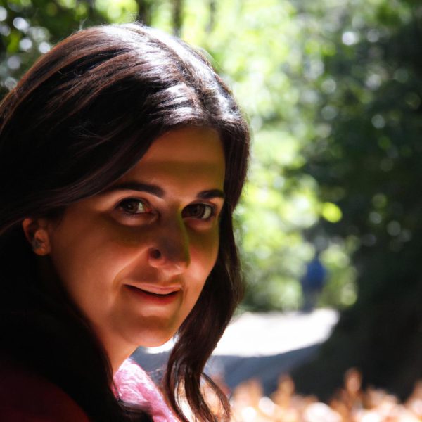 Ruyada Genc Kadin Gormek