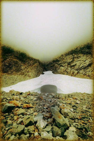 Rüyada Gökten Taş Yağması