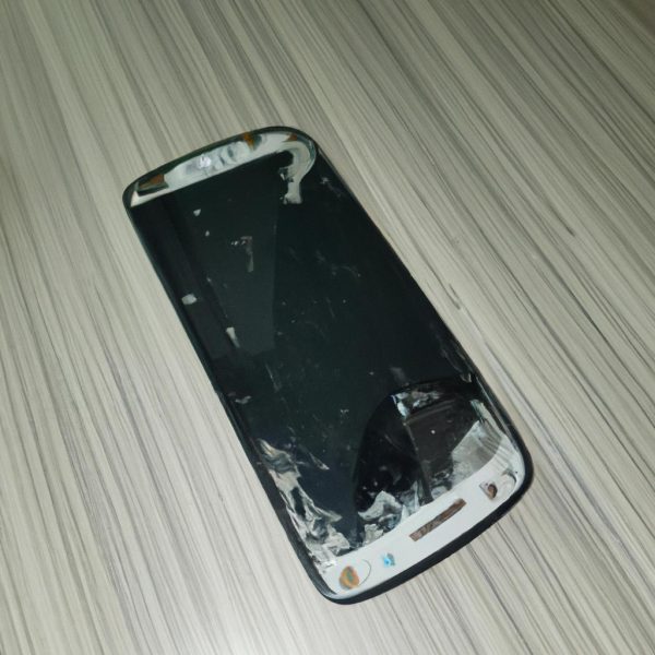 Ruyada Kirik Telefon Gormek