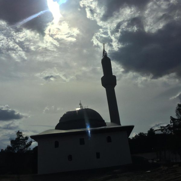 Ruyada Komsu Ile Konusmak