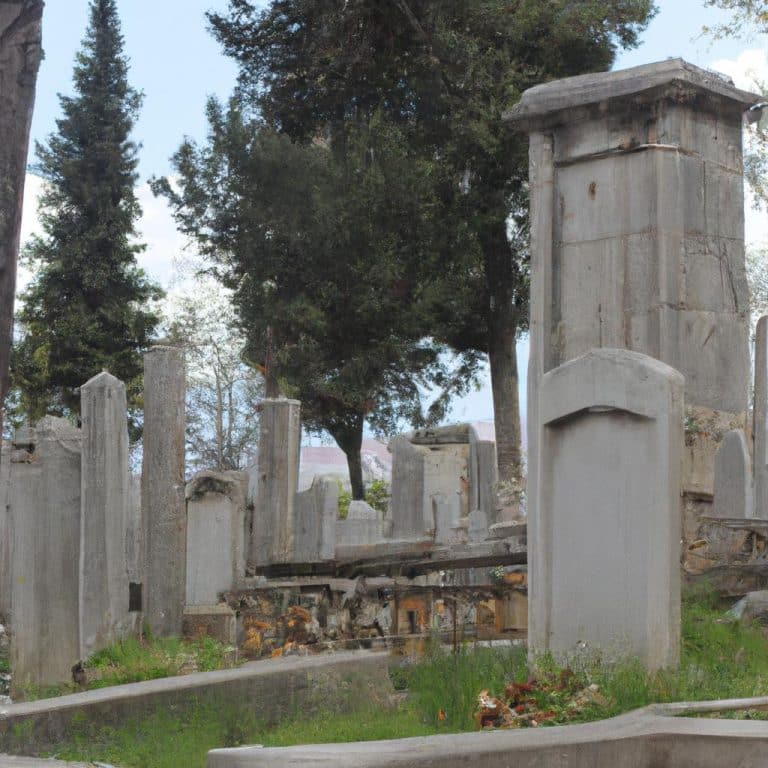 Ruyada Olmus Birinin Mezarini Gormek