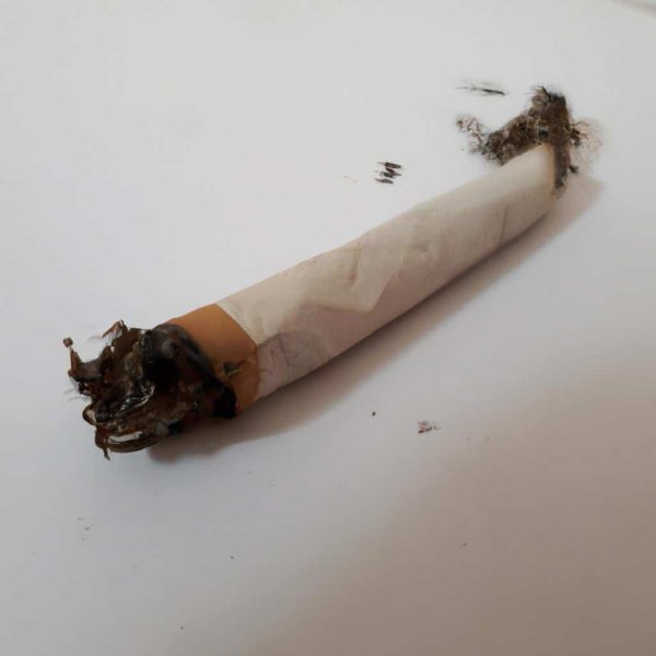 Ruyada Sigara Icen Birini Gormek