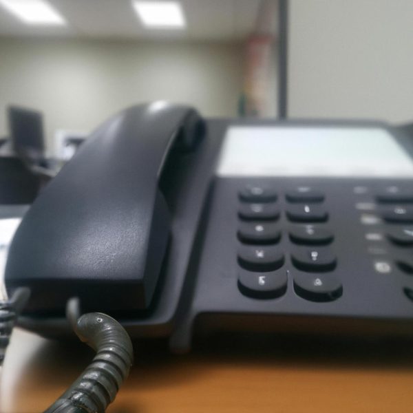 Ruyada Telefon Calmasi