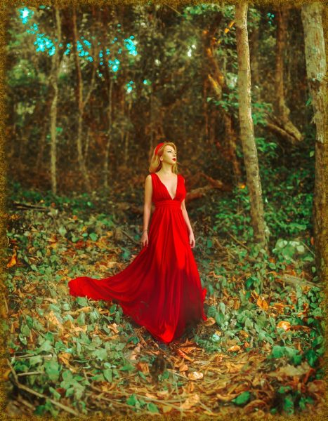 Rüyada Kırmızı Elbise Giymek