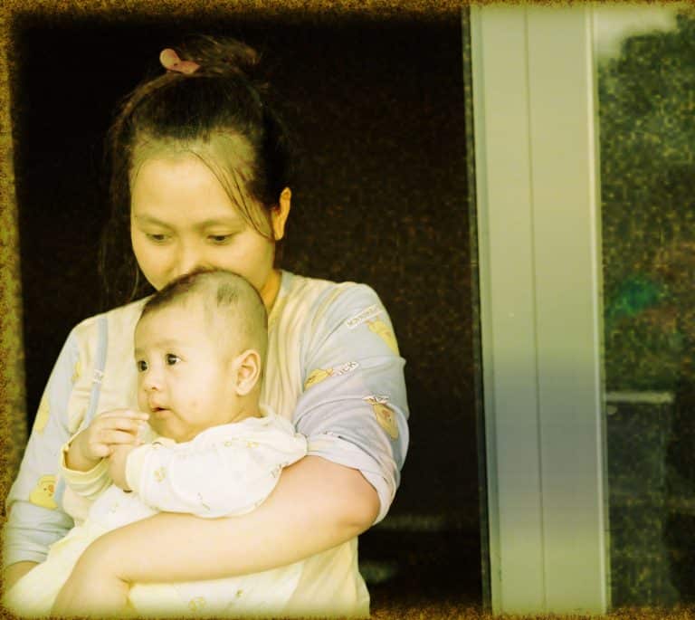 Rüyada Ölmüş Anneyi Görmek